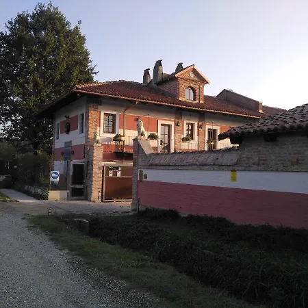 Bed & Breakfast Cascina Quattrin Roddi
