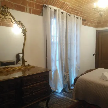 Bed & Breakfast Cascina Quattrin Roddi